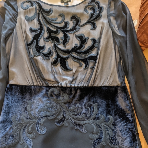 Ann Taylor Silk Chiffon Black Tie Dress with beautiful flock detailing- Size 10P - Picture 3 of 10